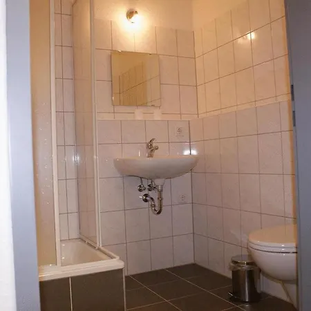 Hostelbar Hostel *